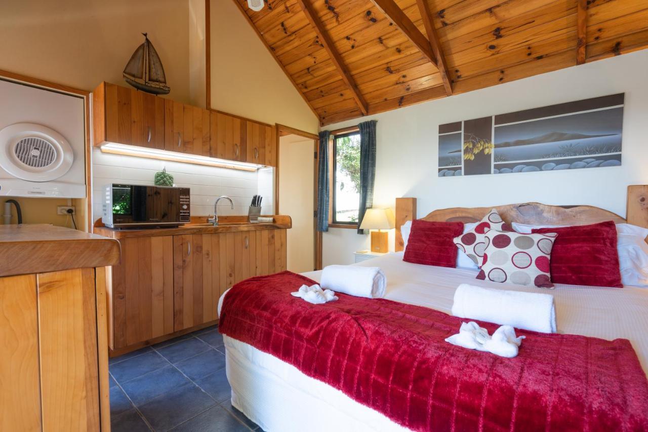 Supacute Character Cottage, Wifi, Sky Tv, Spa Bath, Spa Bath, Dble Kayak And Possibly A Car! Palm Beach Kültér fotó