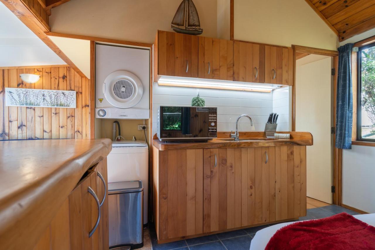 Supacute Character Cottage, Wifi, Sky Tv, Spa Bath, Spa Bath, Dble Kayak And Possibly A Car! Palm Beach Kültér fotó