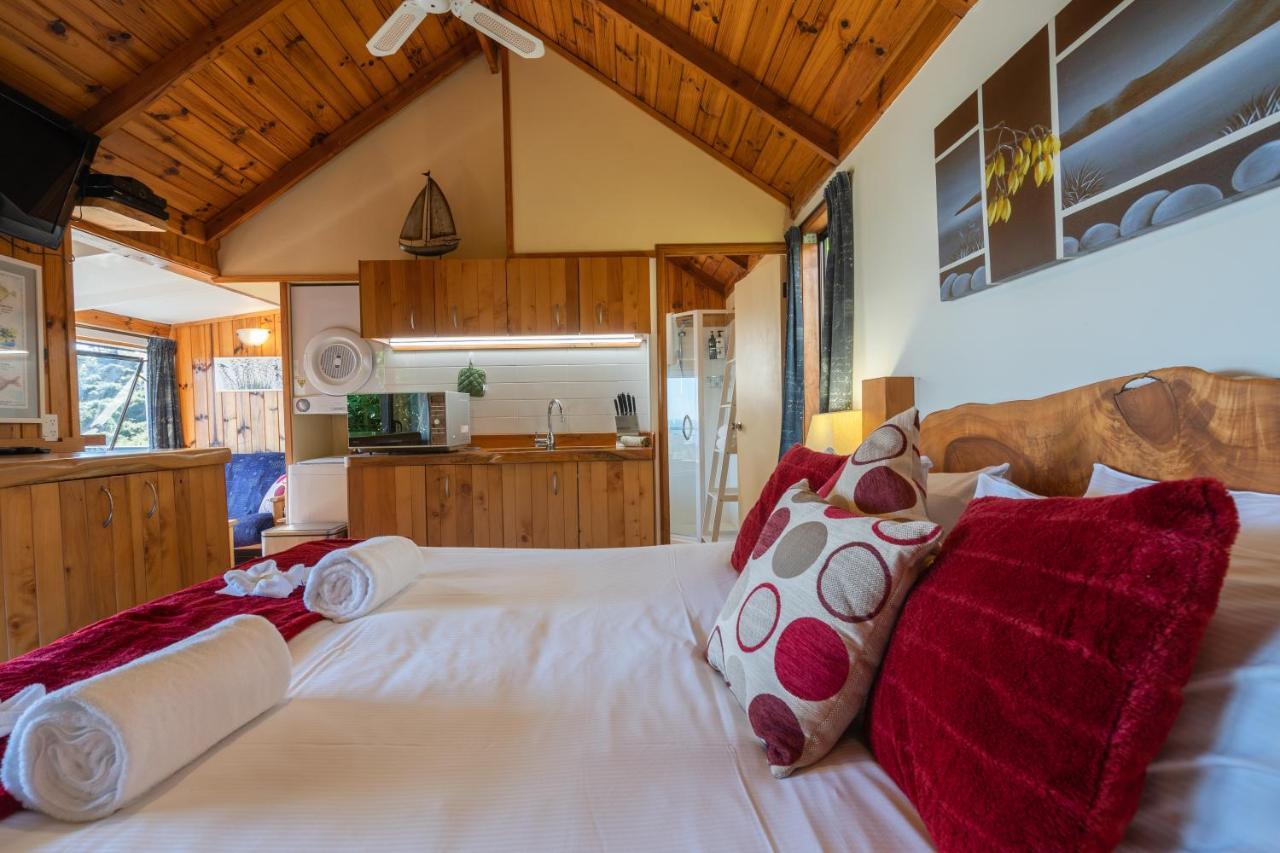 Supacute Character Cottage, Wifi, Sky Tv, Spa Bath, Spa Bath, Dble Kayak And Possibly A Car! Palm Beach Kültér fotó